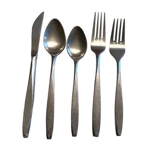 Ekco Eterna Corsaid 5 Piece Setting Butter Knife, Dinner Fork Salad Fork Teaspoo - Picture 1 of 3
